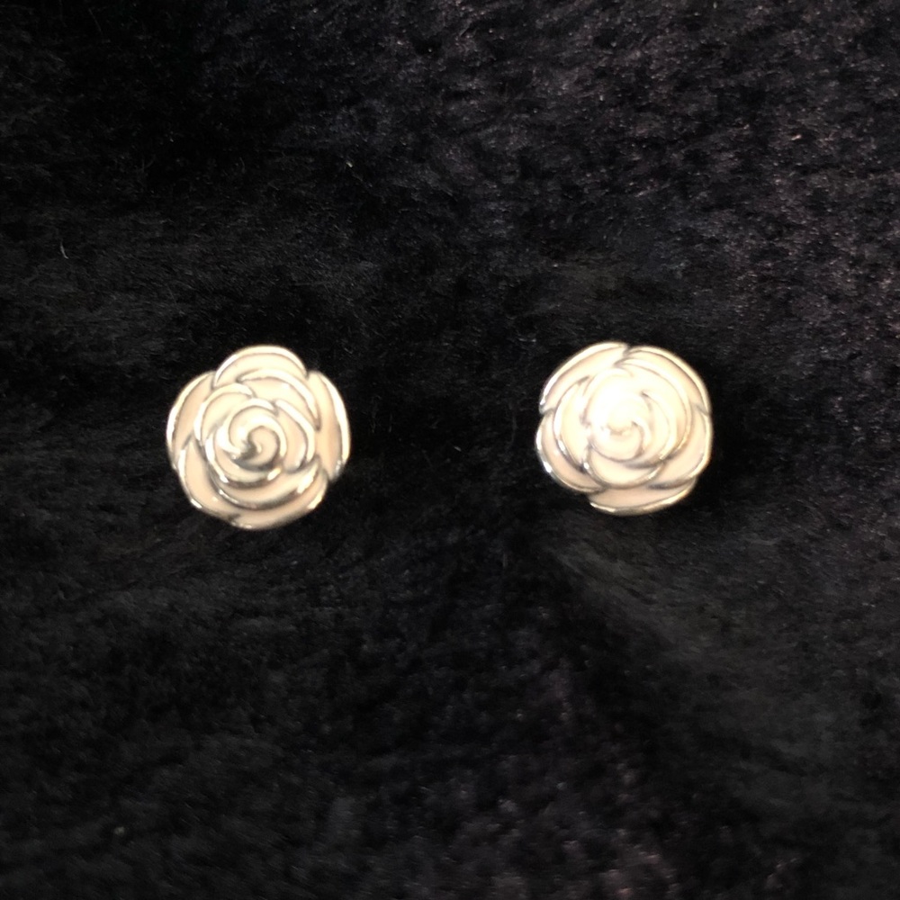 Pandora Pre-Owned Enamel Rose Garden Earrings